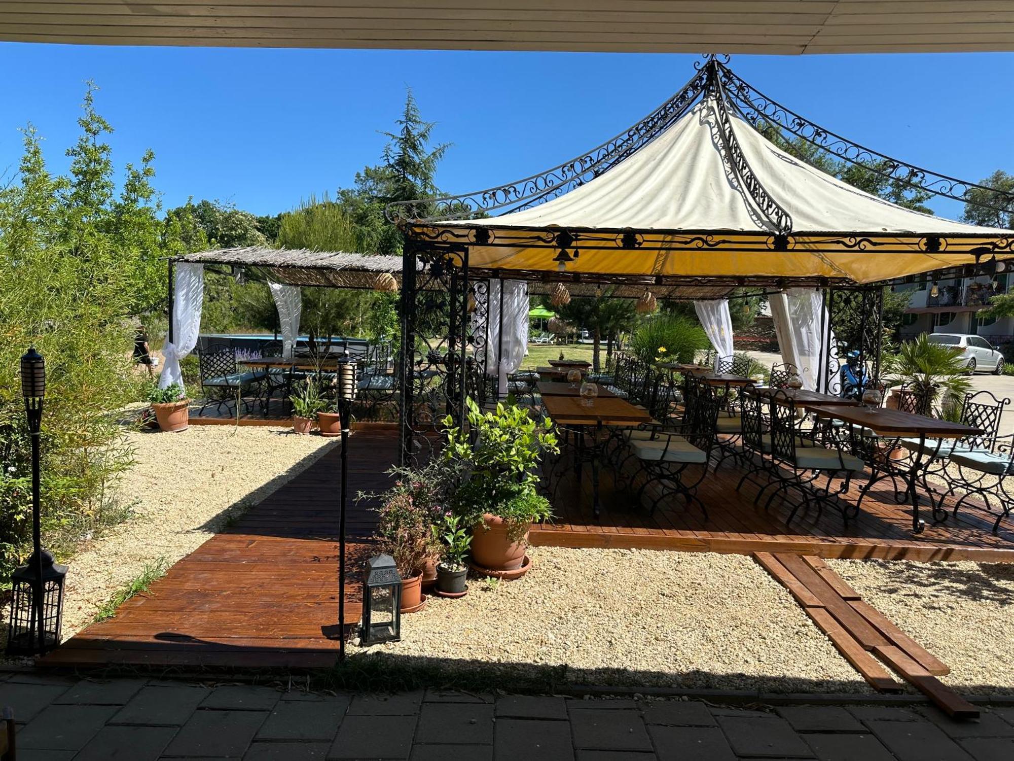 Hotel Surf Primorsko Exterior photo